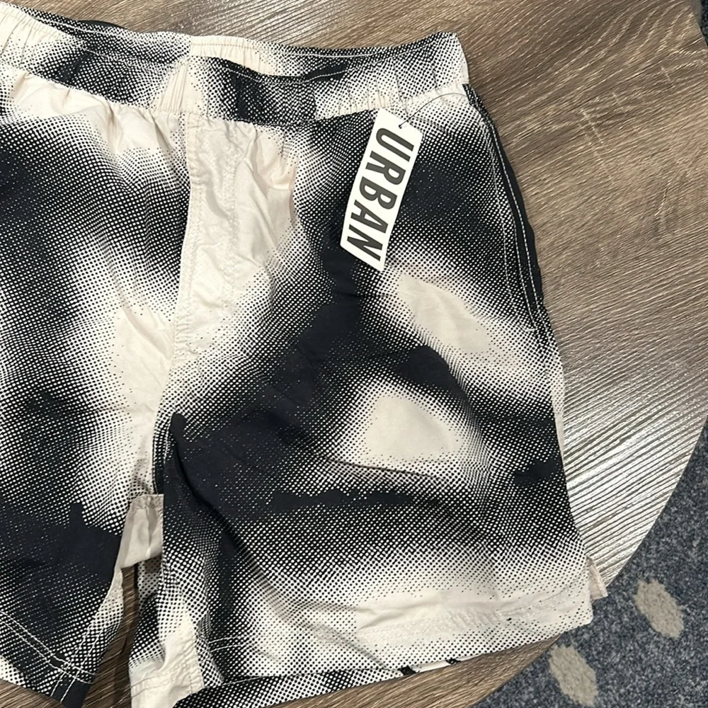 Unique UO Print 5” Swim Short